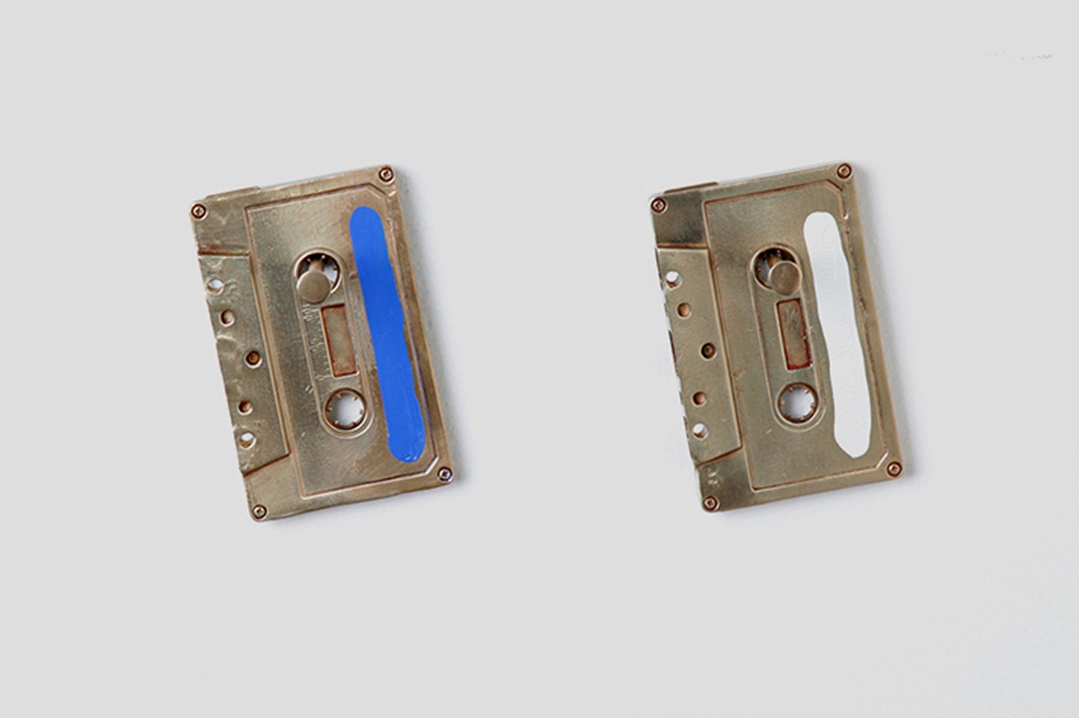 'Stereo '89', 2010. Bronze, paint. Size: 7.5 x 5.5 x 2 inches. Ed. 5